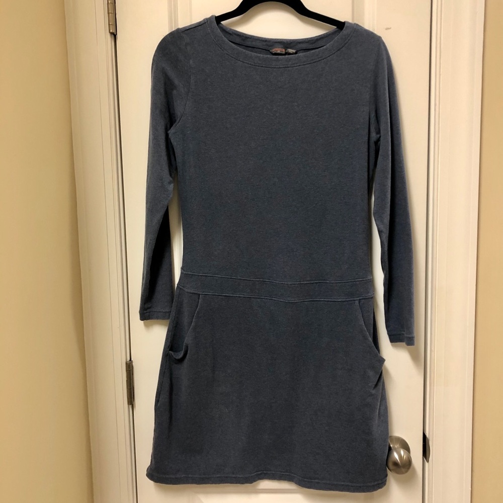 Navy Merrell dress with pockets - SO comfy!